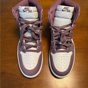 Nike Women's Sneakers - Plum and White